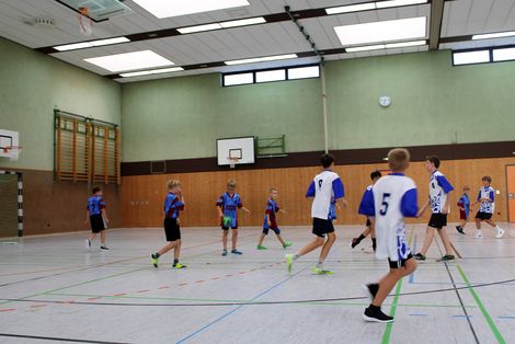 Handball-Abschlusstraining in Illingen vor den Sommerferien 2026 mit den Eltern